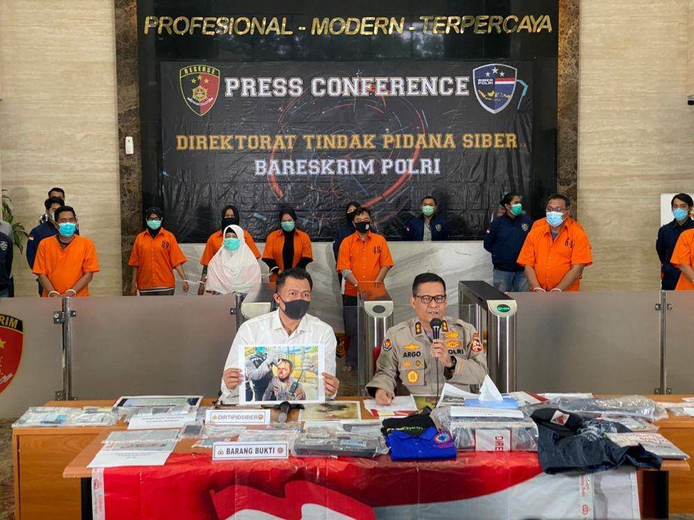 Konpers Mabes Polri Terkait Pelaku Hoaks UU Ciptaker (Dok. Humas Mabes Polri)