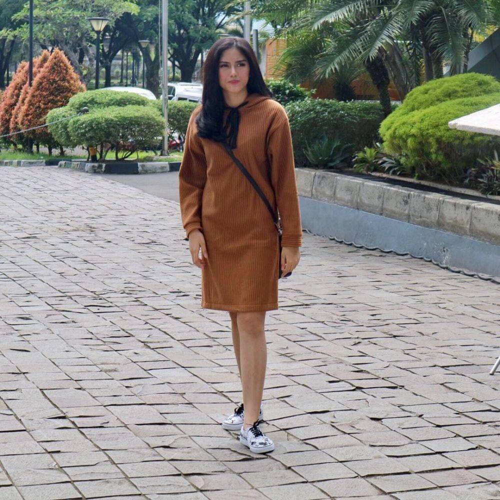 instagram.com/ochi24