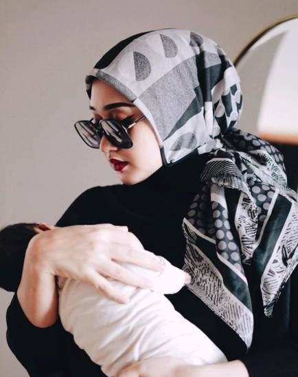 instagram.com/dianpelangi