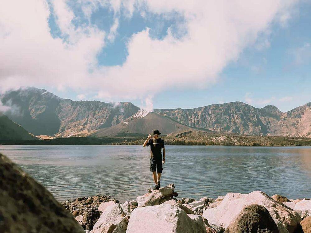 instagram.com/mahess_16