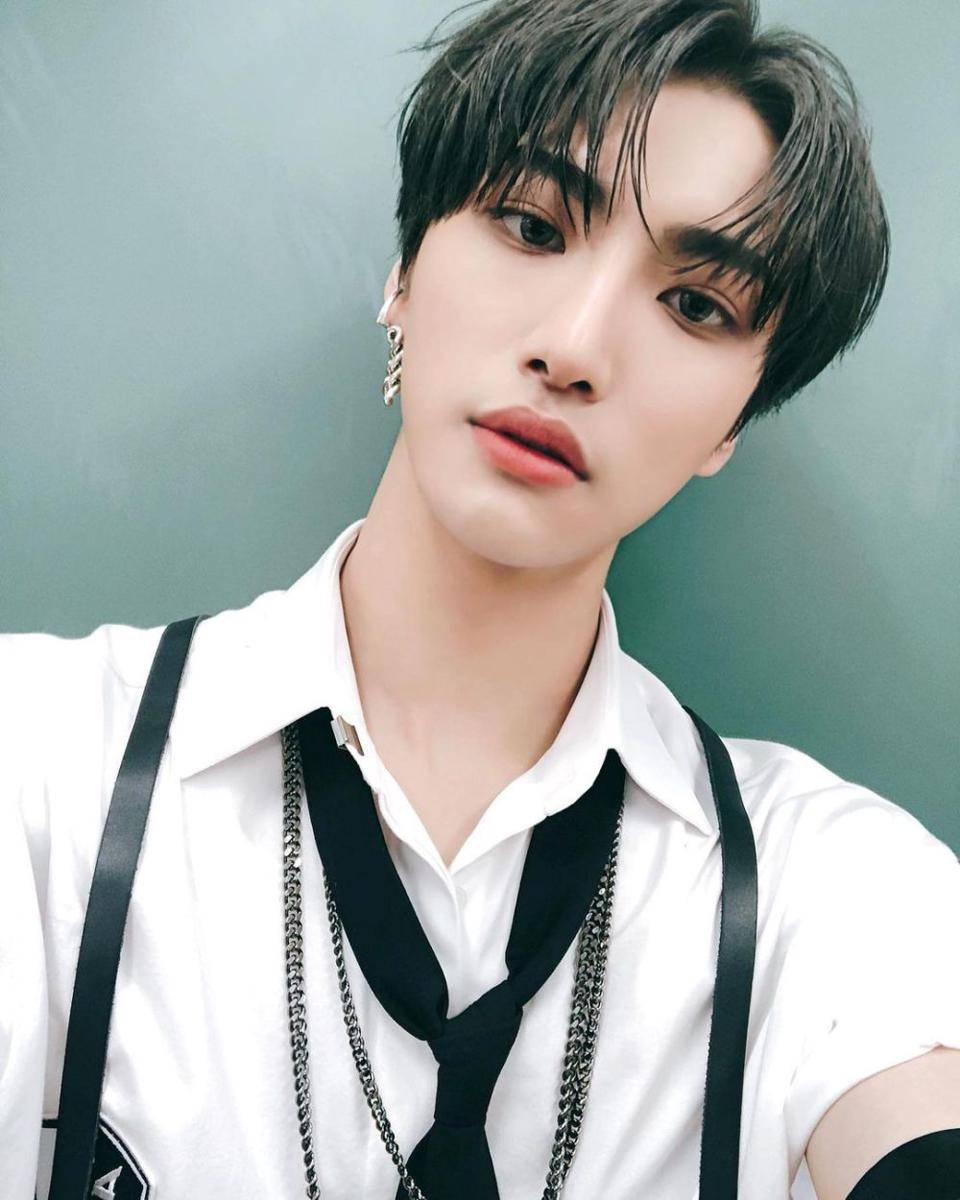 Seonghwa ATEEZ (instagram.com/ateez_official_)