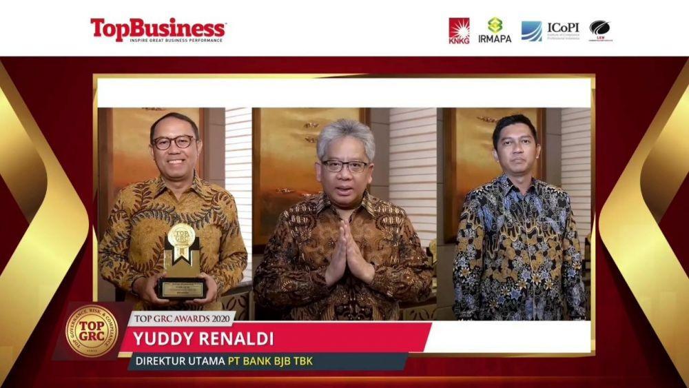 Torehkan Prestasi Gemilang, bank bjb Raih Penghargaan Top GRC 2020