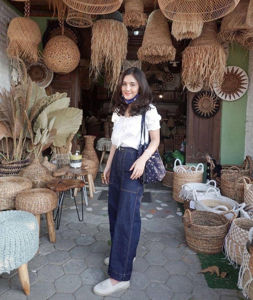 instagram.com/zulfamaharani