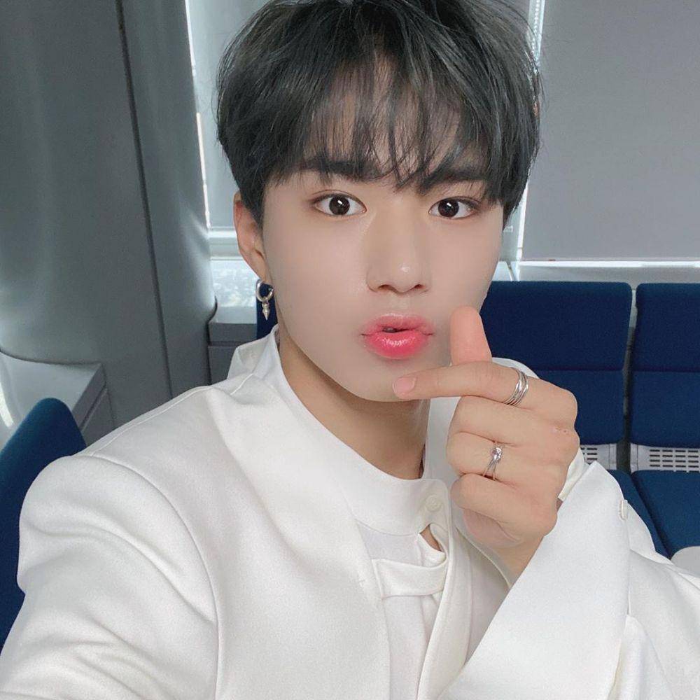 instagram.com/wei__official
