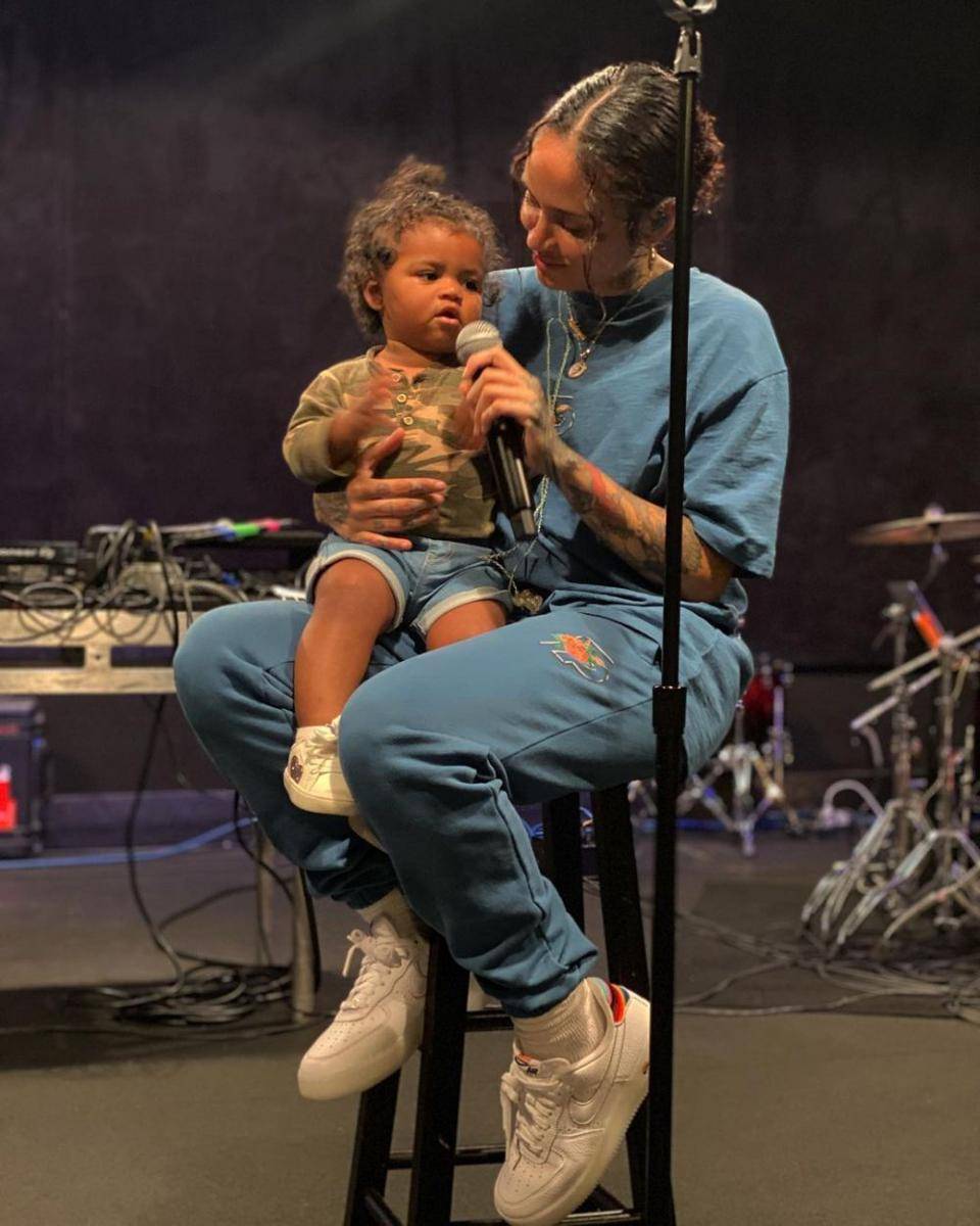 instagram.com/kehlani
