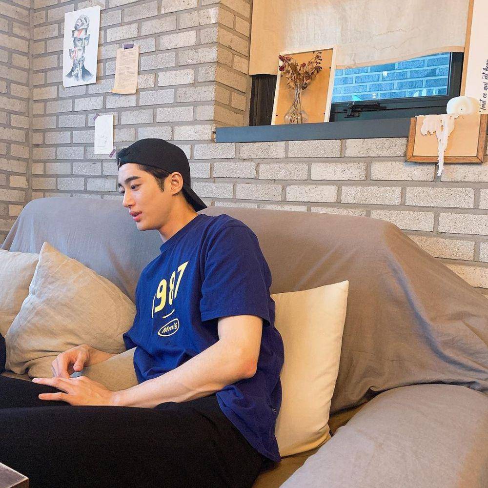 instagram.com/byeonwooseok