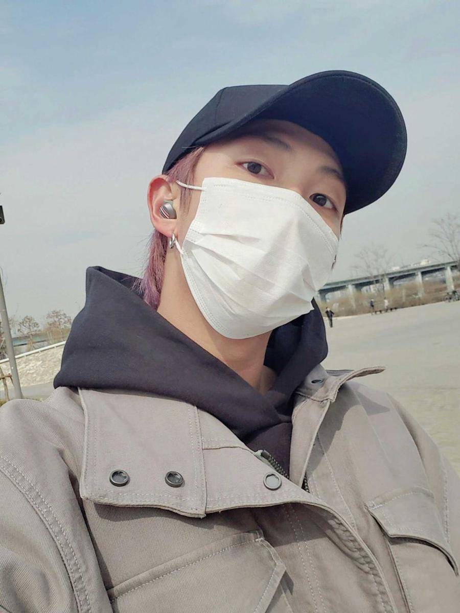 Twitter.com/@BTS_twt