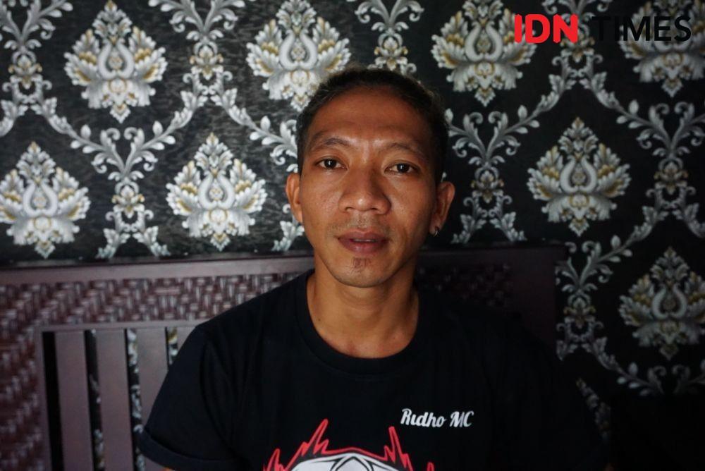 Ridho Woyo-woyo, Si MC Dangdut yang Memopulerkan 'Tarik Sis, Semongko'