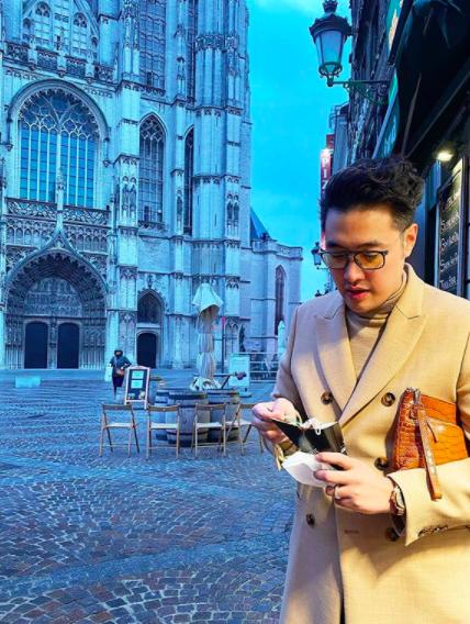 Gokil! Richard Muljadi Borong Tiket Pesawat karena Takut COVID-19