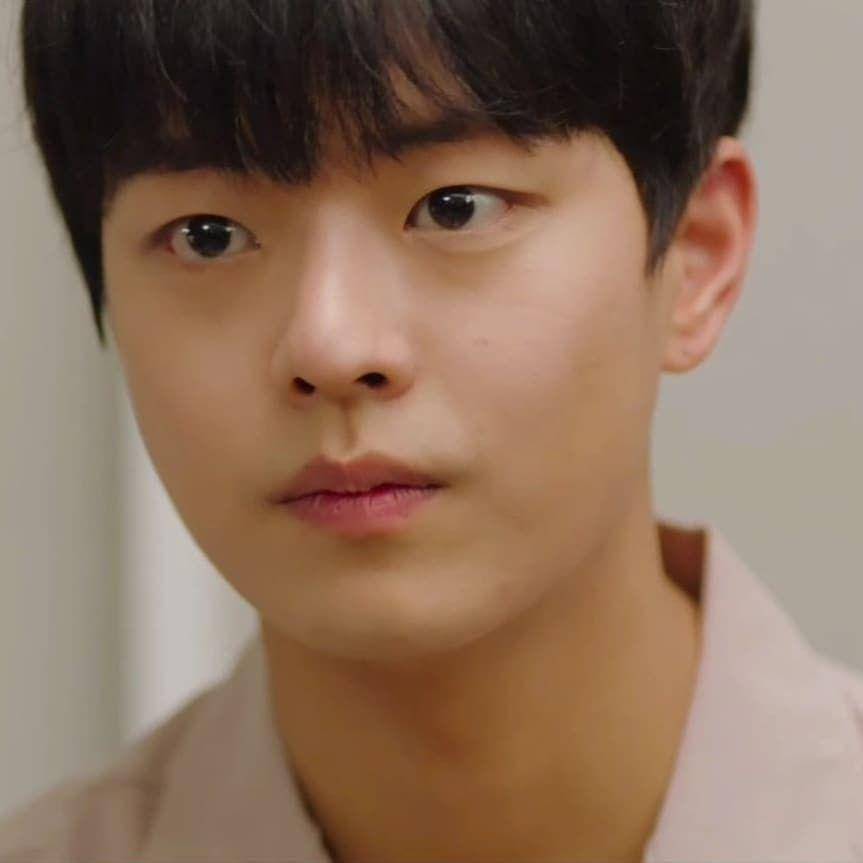 instagram.com/woojinnie_96