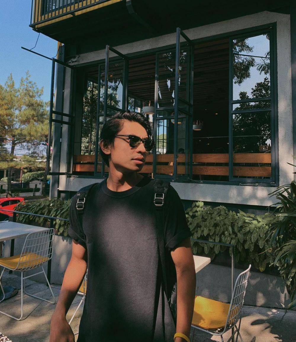 Instagram.com/rhenopoetiray