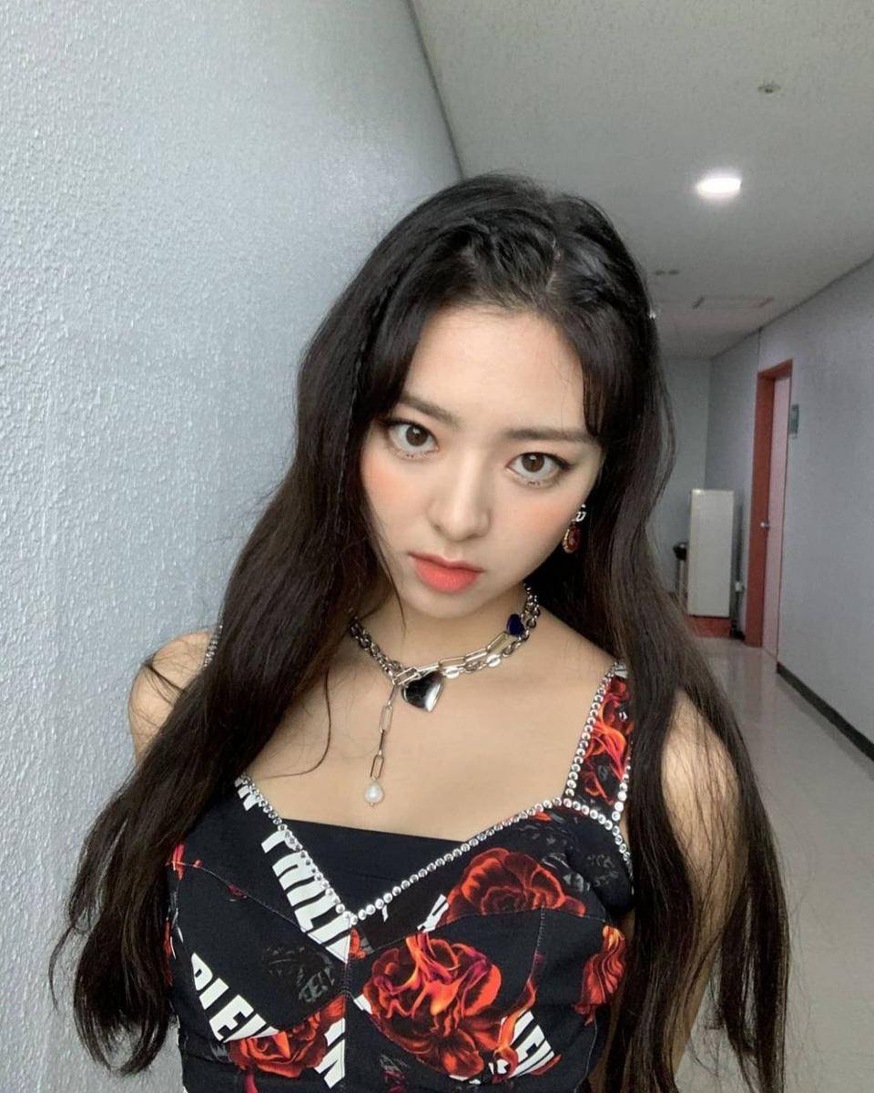 Instagram.com/itzy.all.in.us