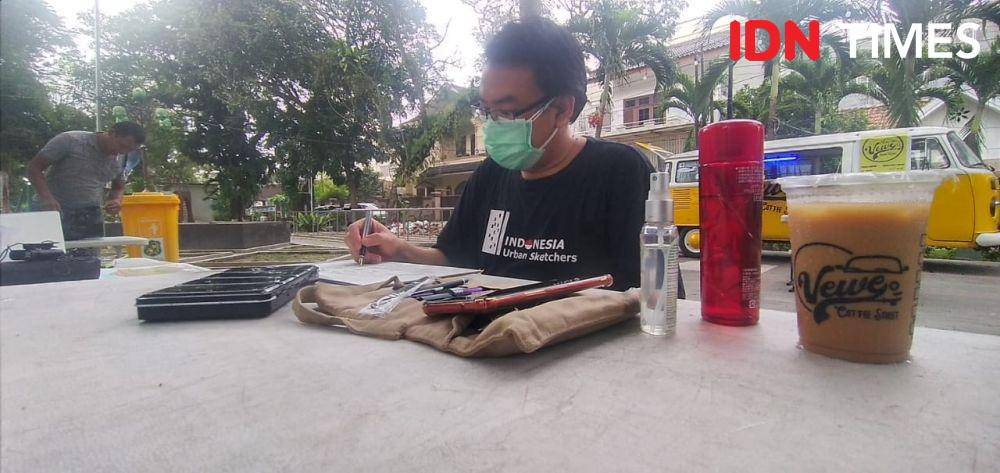 Komunitas Urban Sketcher Medan lakukan pertemuan untuk kembangkan kreatifitas (IDN Times/Indah Permata Sari)