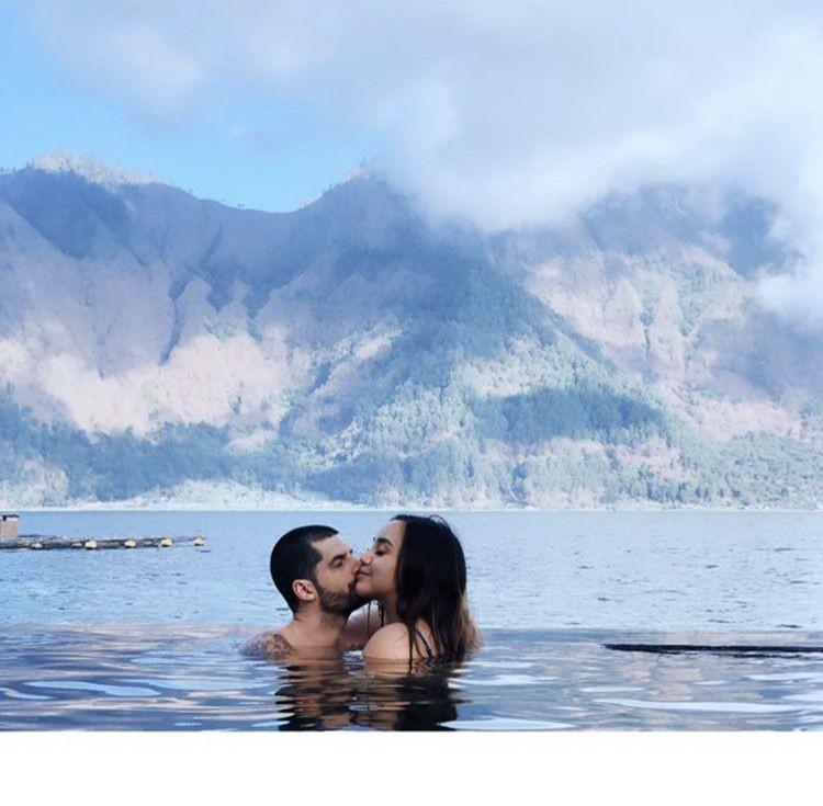 Taqy Malik Nikah Lagi, 10 Potret Bahagia Salmafina dan Kekasih Bulenya