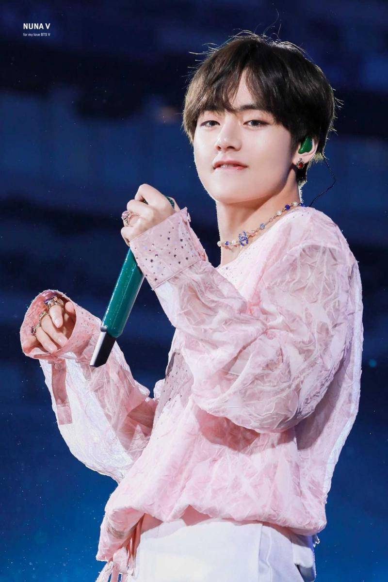 twitter.com/_nuna_V