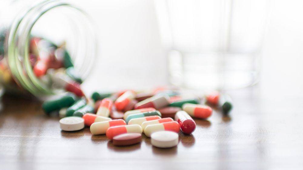 Ilustrasi Obat (Shutterstock/Thaiview)