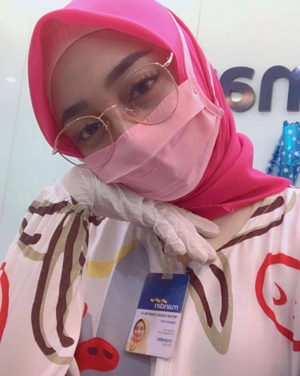 instagram.com/da2_intannova