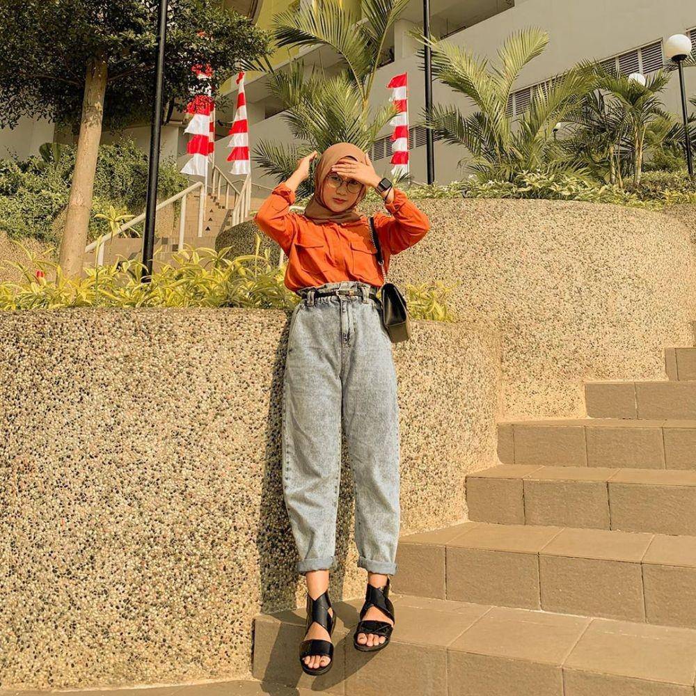 instagram.com/astrisyanti