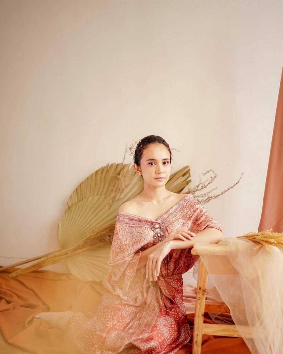 instagram.com/michelleziu