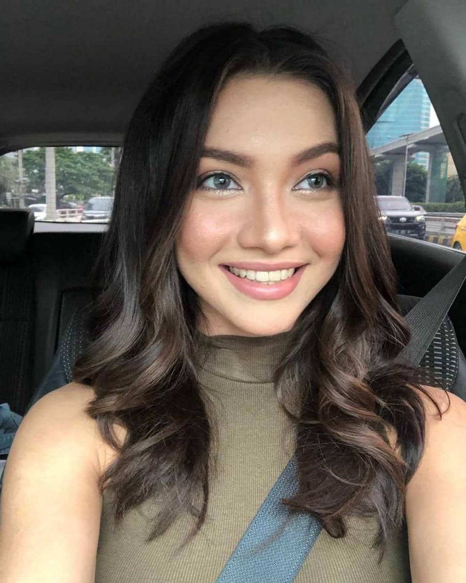 instagram.com/angelagilsha