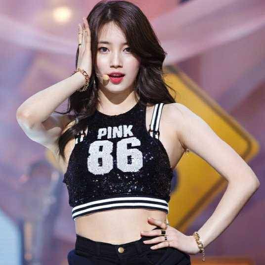 Instagram.com/suzybz
