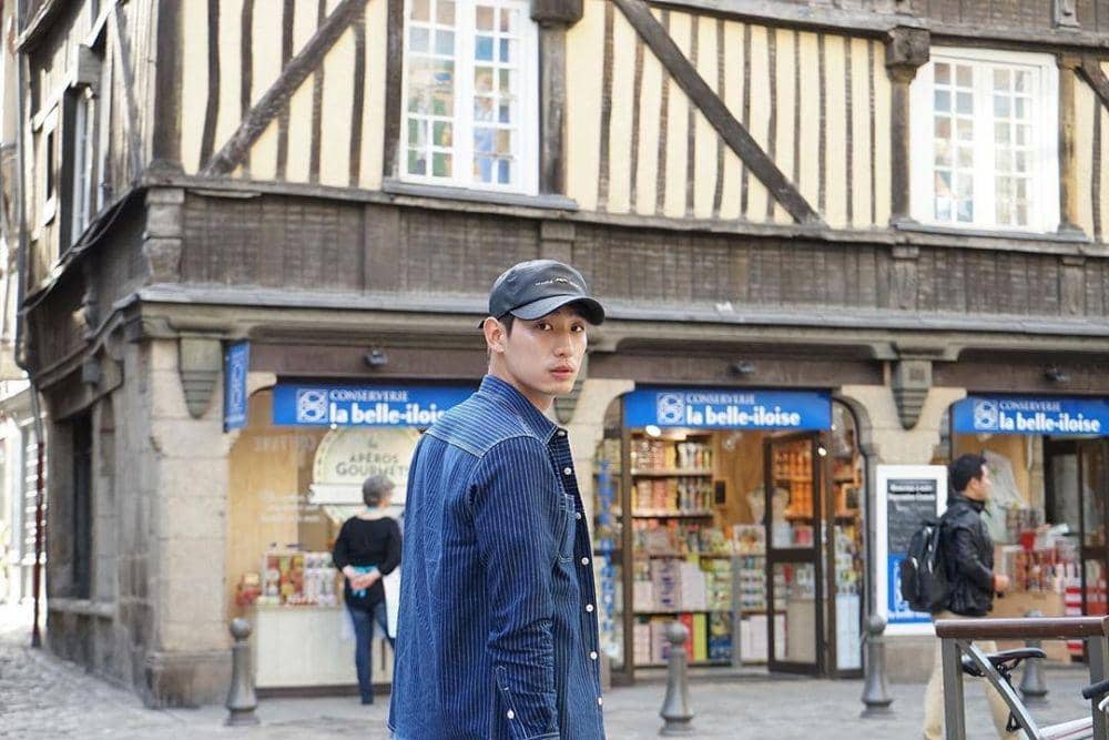 instagram.com/yoon.bak