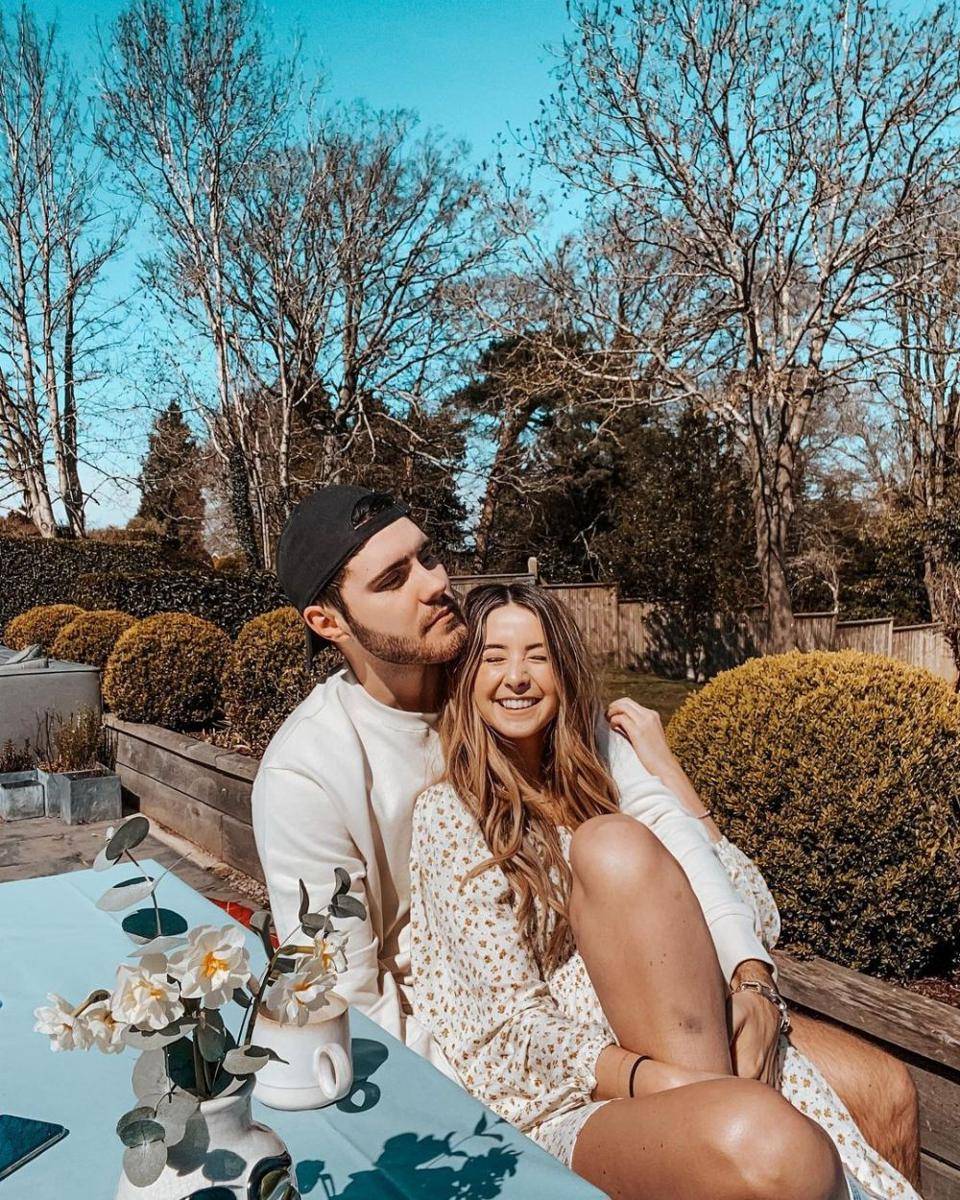instagram.com/zoesugg
