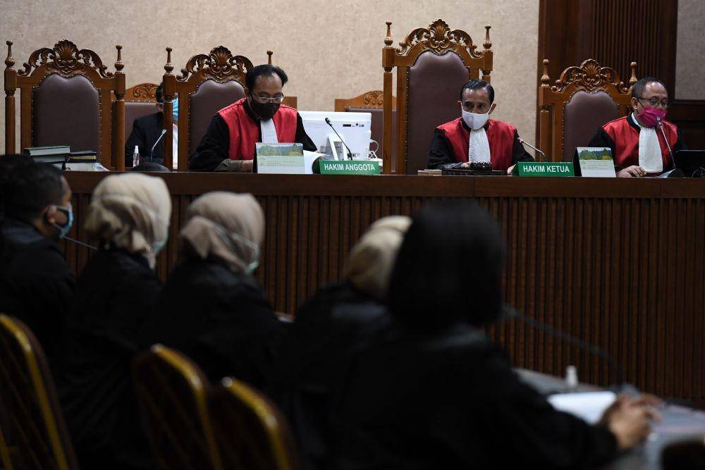 Pinangki Sirna Malasari, mengikuti sidang lanjutan di Pengadilan Tipikor, Jakarta pada Rabu (21/10/2020) (ANTARA FOTO/Puspa Perwitasari)