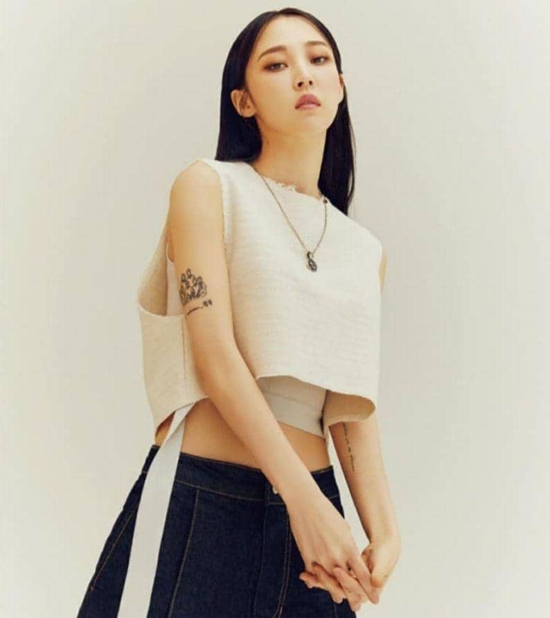 instagram.com/mo_onbyul