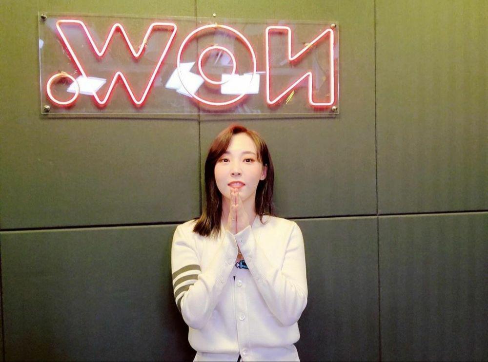10 Tampilan Baru Moonbyul MAMAMOO dengan Rambut Pendek, Berkarisma!
