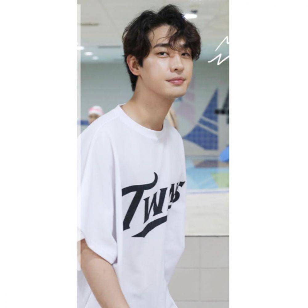 Instagram.com/yoon.bak