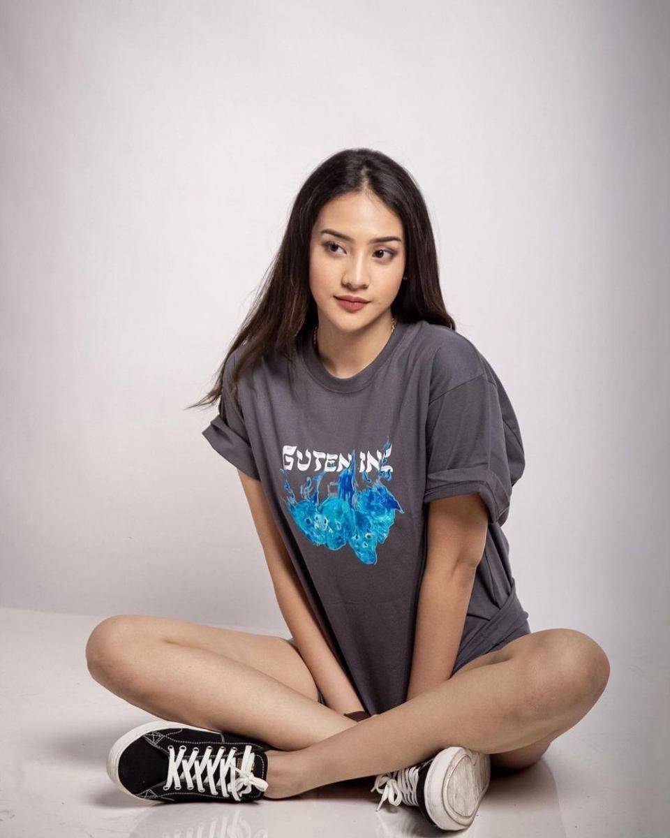 instagram.com/anyageraldine