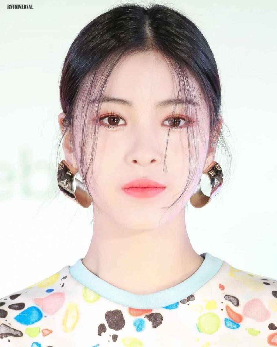 instagram.com/itzy__ryujin