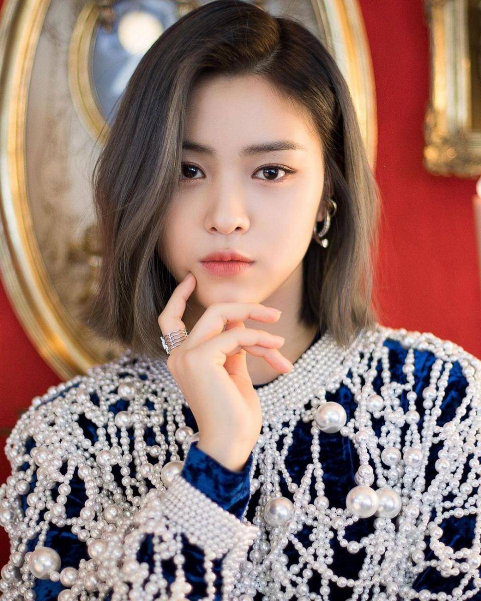 instagram.com/itzy__ryujin