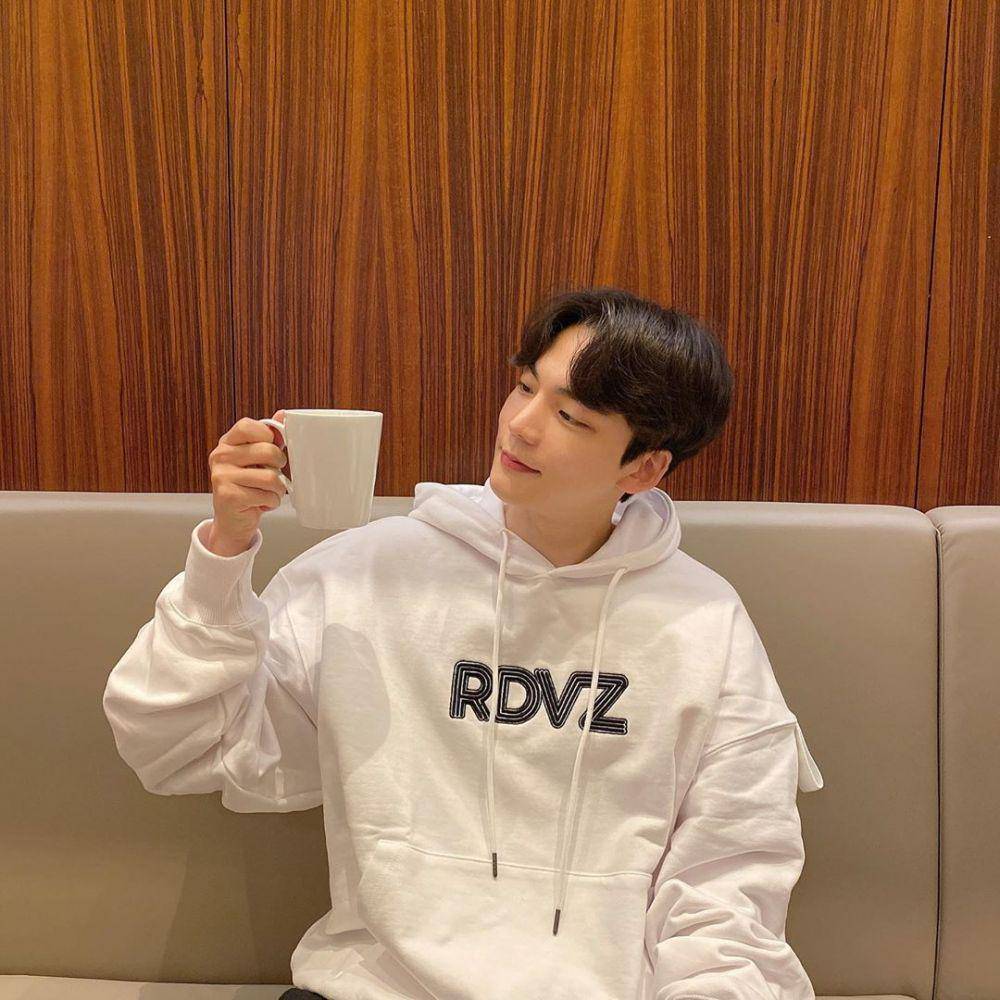 instagram.com/jay__jung