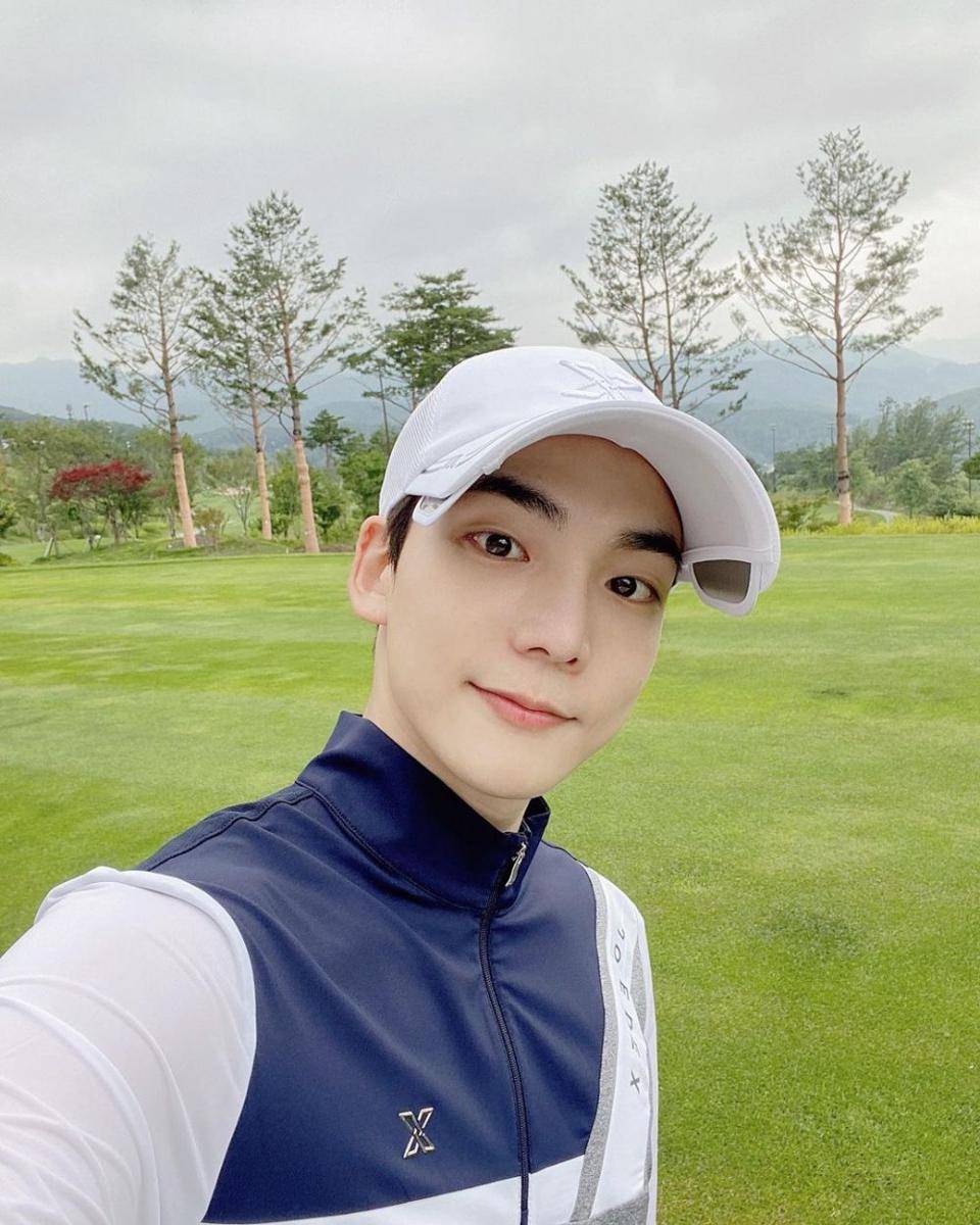 instagram.com/jay__jung