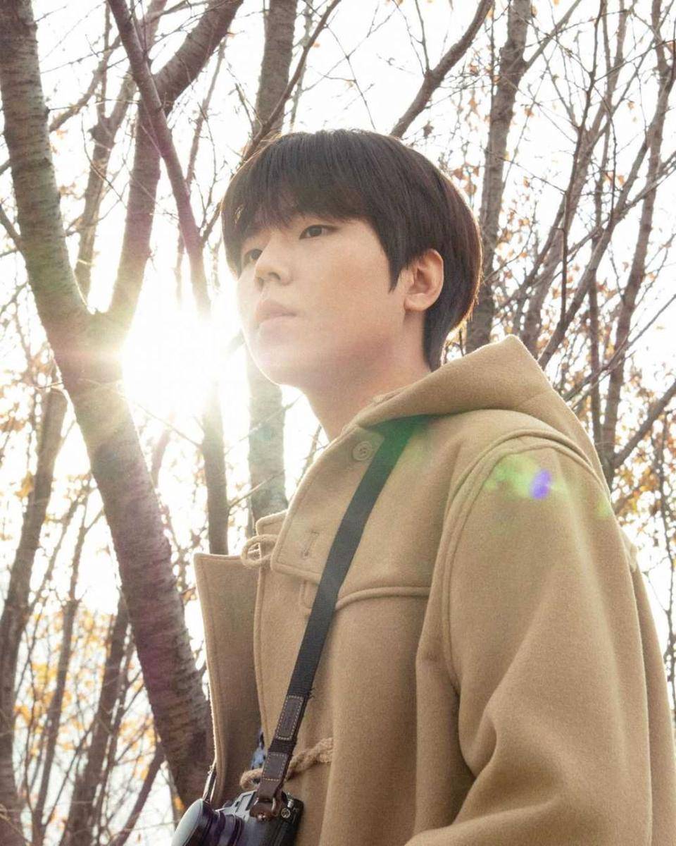 instagram.com/meet_the_seung