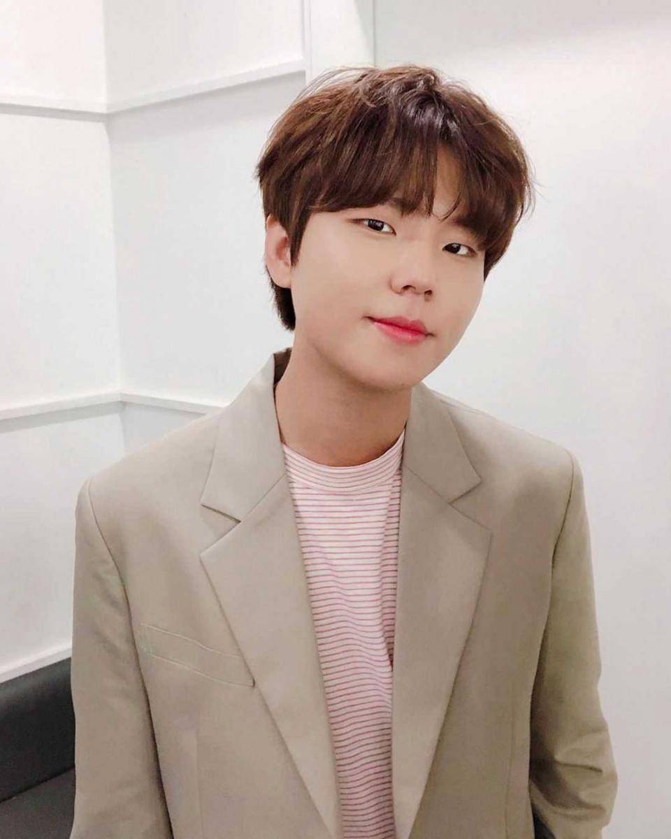 instagram.com/meet_the_seung