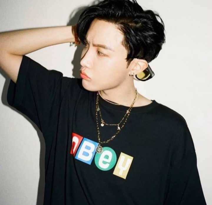 Instagram.com/bts_jhope