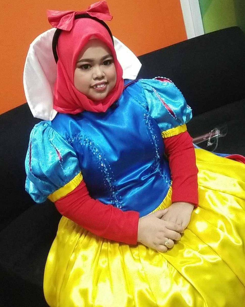 instagram.com/rahmawatikekeyiputricantikka23