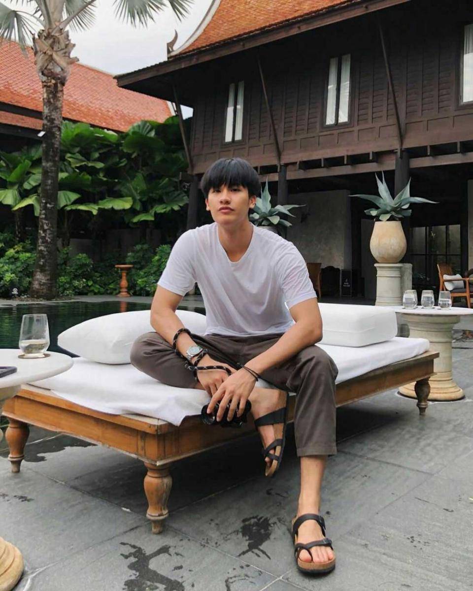 instagram.com/tawan_v