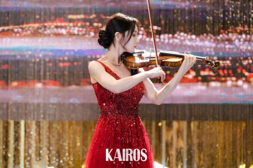 Jadi Pemain Biola Handal, 10 Potret Nam Gyu Ri di KDrama 'Kairos'