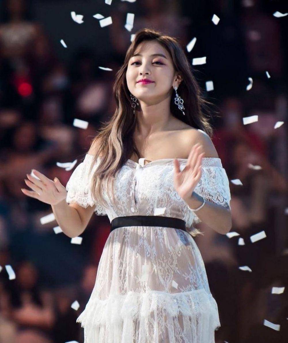 Instagram.com/jihyojypt