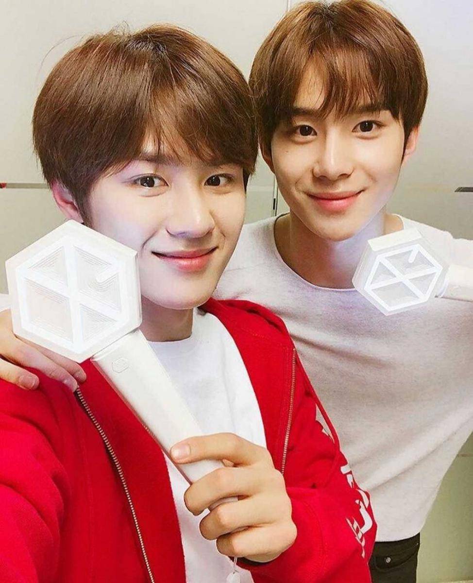 Instagram.com/wayv_kun_