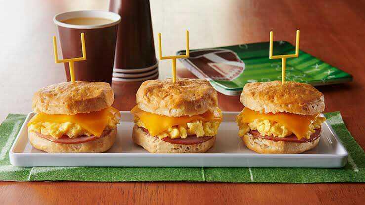 5 Ragam Menu Sandwich Berbahan Biskuit, Yuk Coba Bikin!