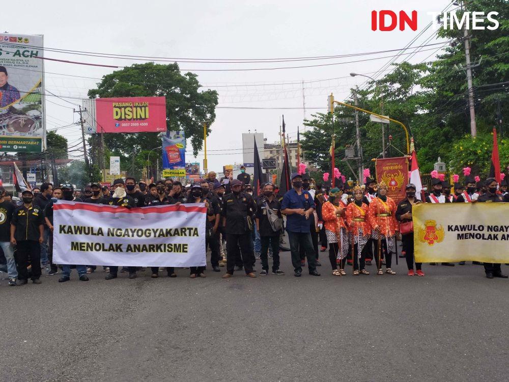 Sejumlah Orang Gelar Aksi Tolak Demo Anarkistis di Yogyakarta