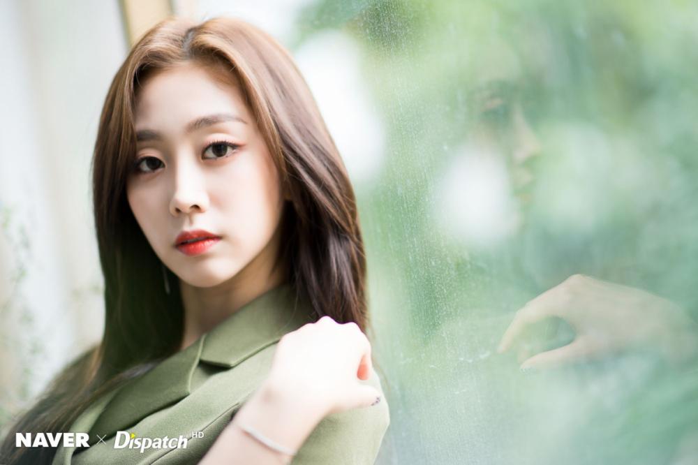 9 Potret Jisoo Lovelyz yang Perankan Tokoh Ganda di 'One Fine Week'