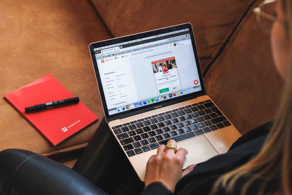 Tips Menulis CV dan Cover Letter dari People Operations IDN Media