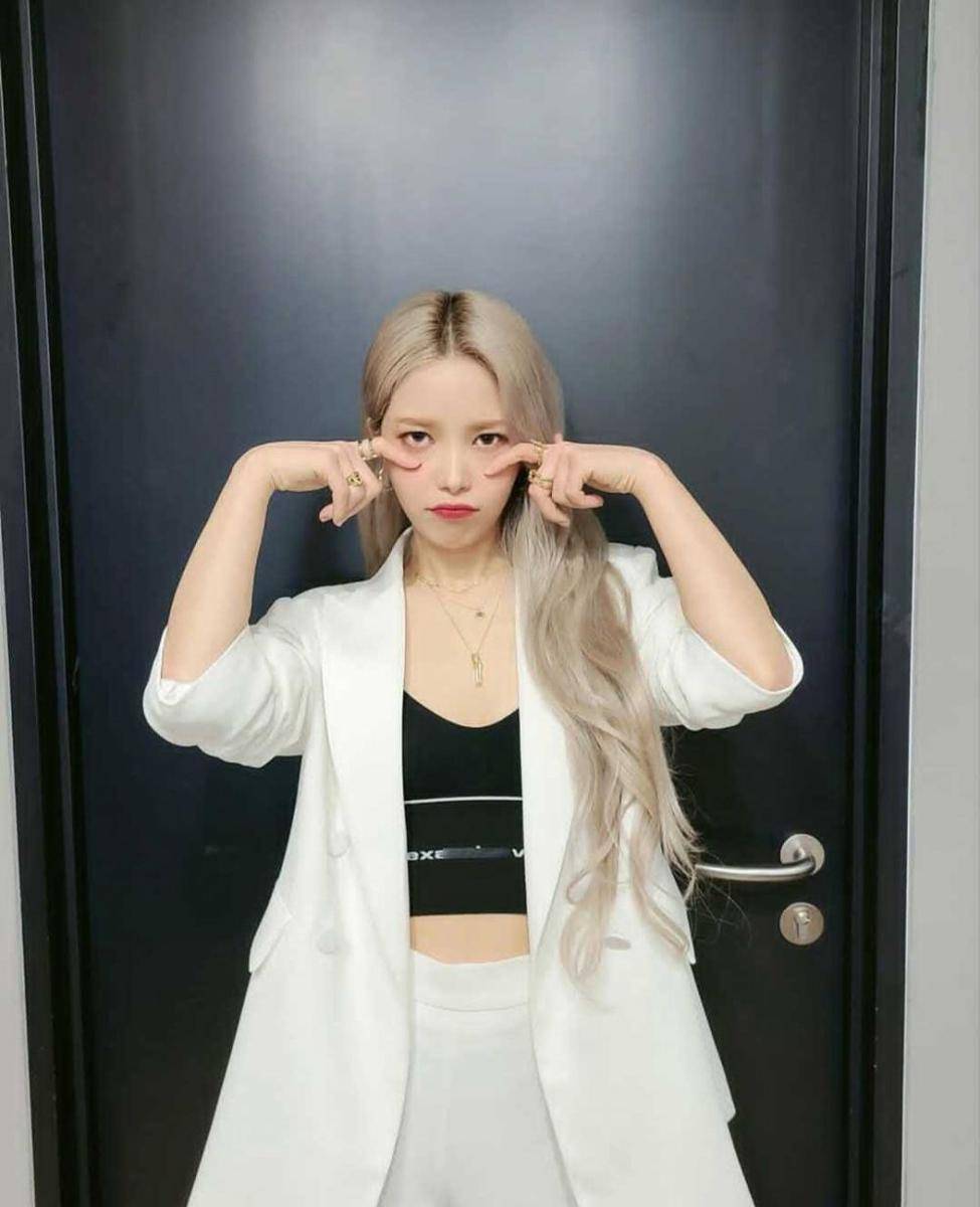 Instagram.com/yongsun.91