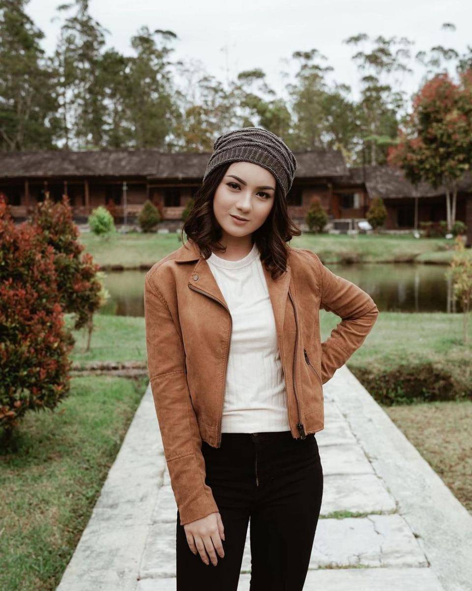 instagram.com/ersyaurel